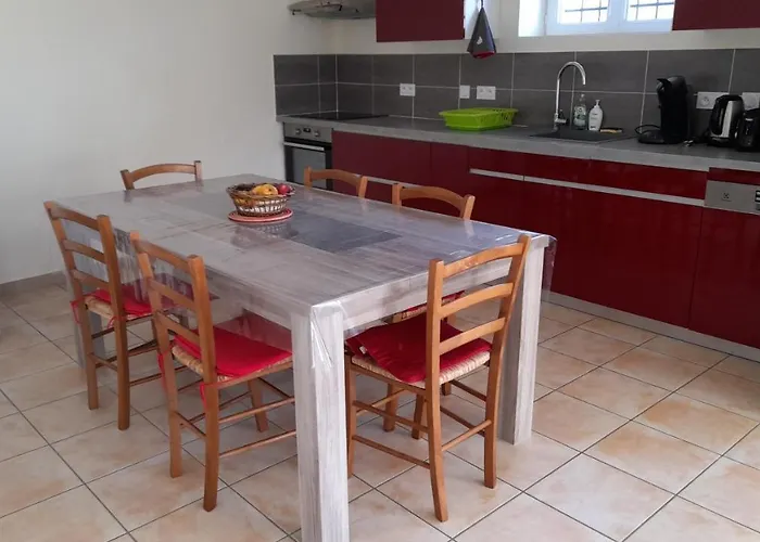 Maison De Campagne Aux Deux Oliviers